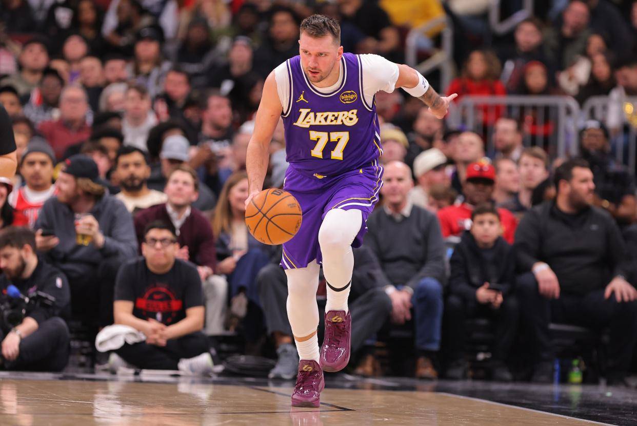 米兰体育官方网站关于这也行？东契奇爆冷击败湖人里程碑夜芝加哥公牛回应争议，Uzi在美国队比赛中挺进下一轮的信息